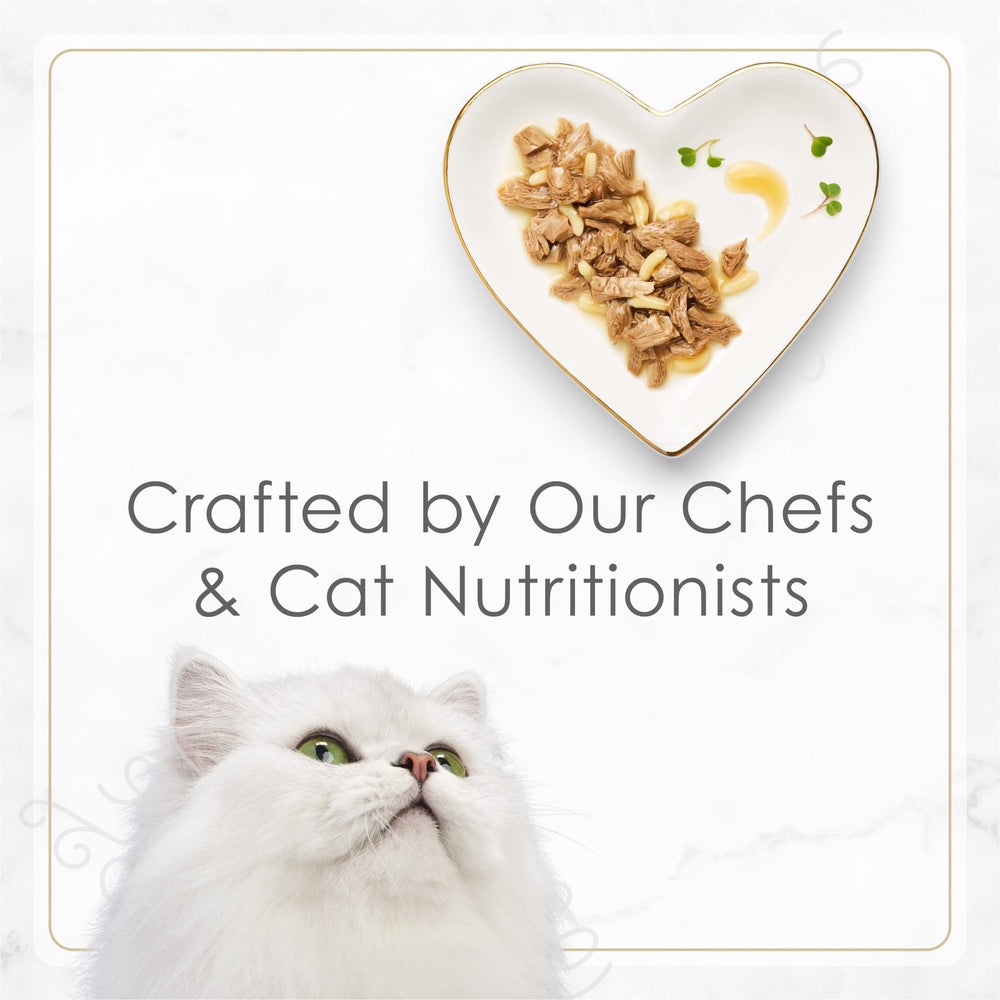 Fancy Feast break-apart tub packaging demonstrates quick, mess-free feeding during busy days.
