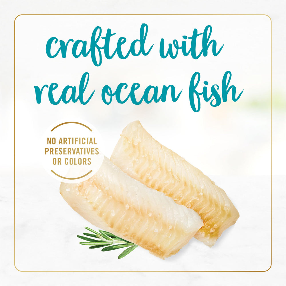 Fancy Feast seafood-feast-real-ocean-fish-ingredient highlighted in this image.