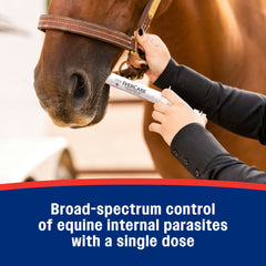 Farnam IverCare apple flavor paste highlighting horse-friendly taste during administration.