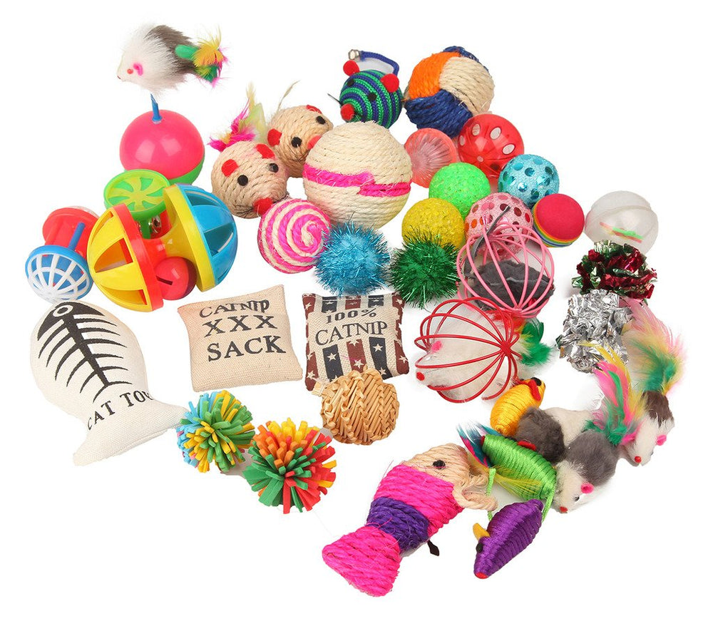 Fashion's Talk cat wand toy in action for interactive playtime.