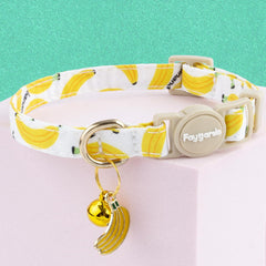 Faygarsle soft lightweight fabric collar ensures comfortable all-day wear