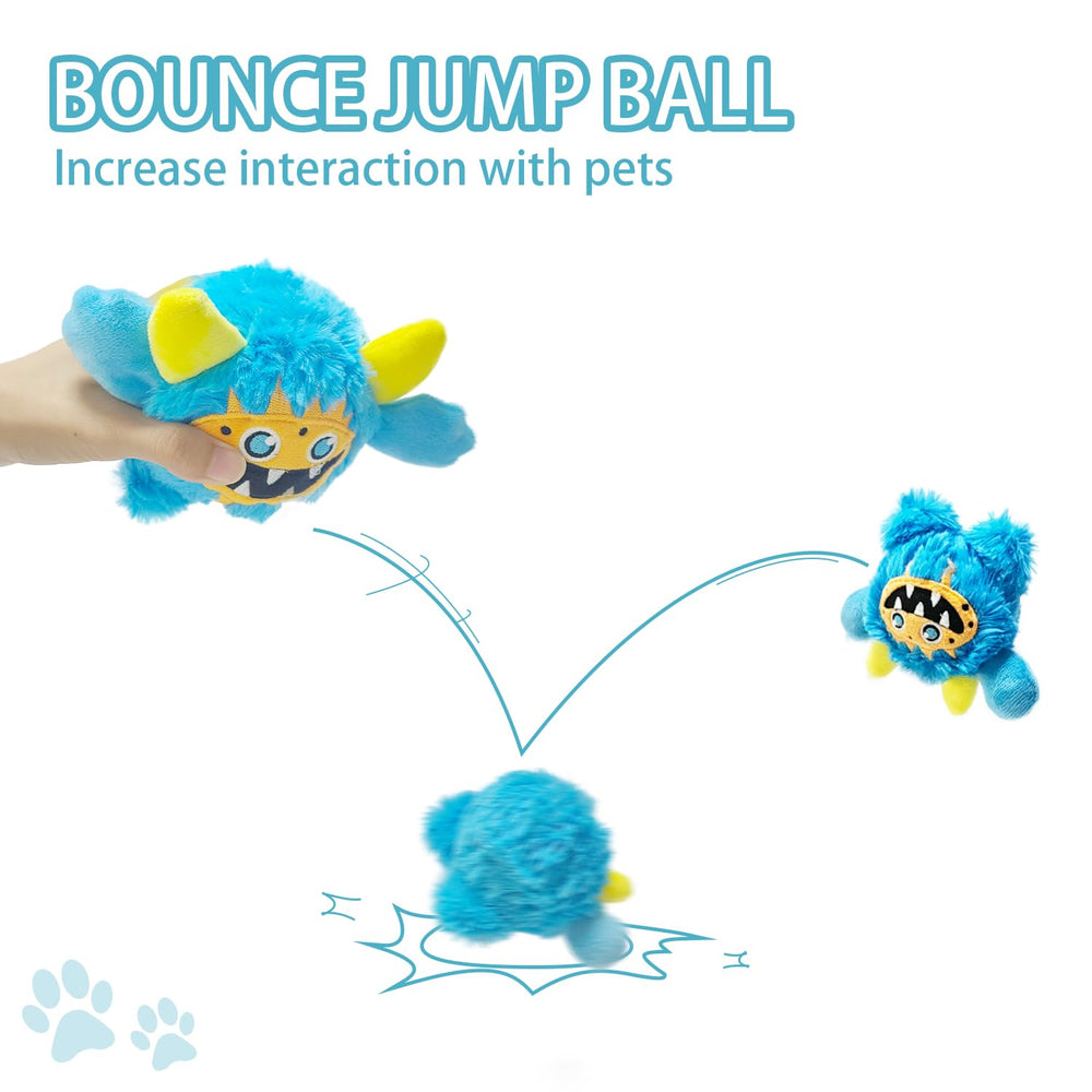FCCUM Plush Squeaky Dog Ball floats on water for splash-ready fun.