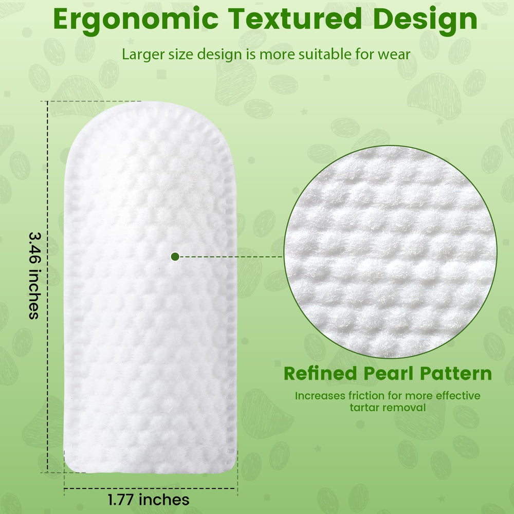 Fdceligoo cat and dog wipes usage shot shows easy no-rinse cleaning.