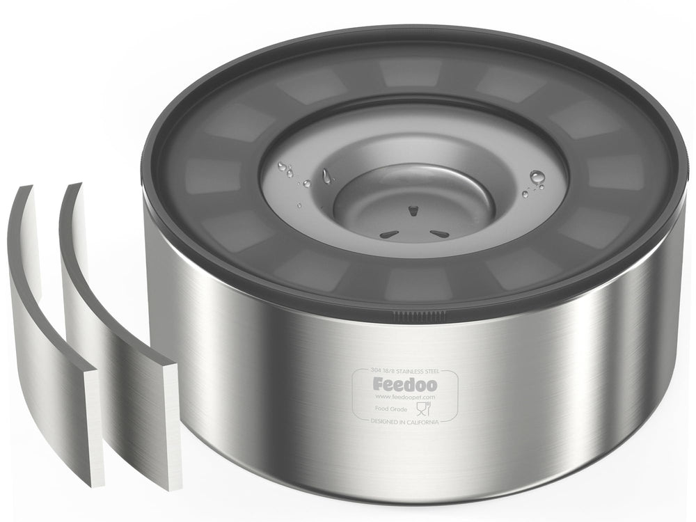 Feedoo 2L water bowl side view reduces floor spills during hydration.