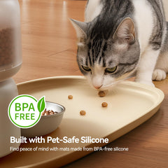 FEELNEEDY waterproof feeding mat shown as dishwasher-safe for quick maintenance