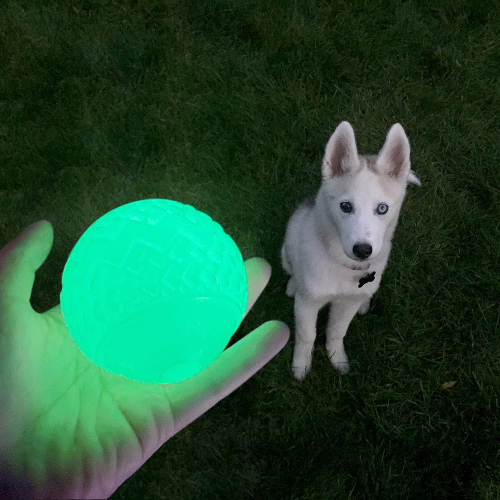 Feixun glow ball toy charges in sunlight for bright play