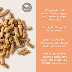Feline Natural packaging displays transparent ingredients for clear nutrition.