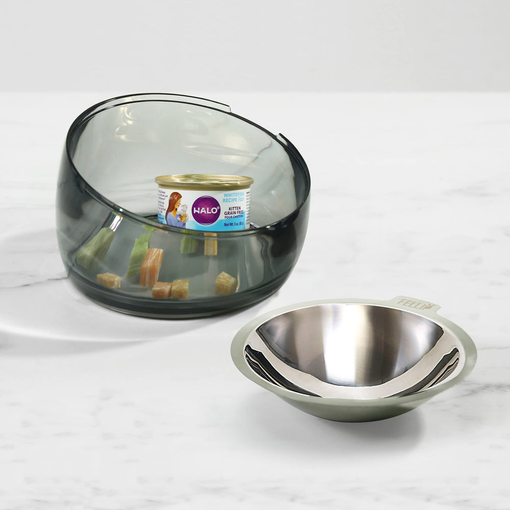 Felli Oblik no-spill design keeps floors clean during eager mealtimes