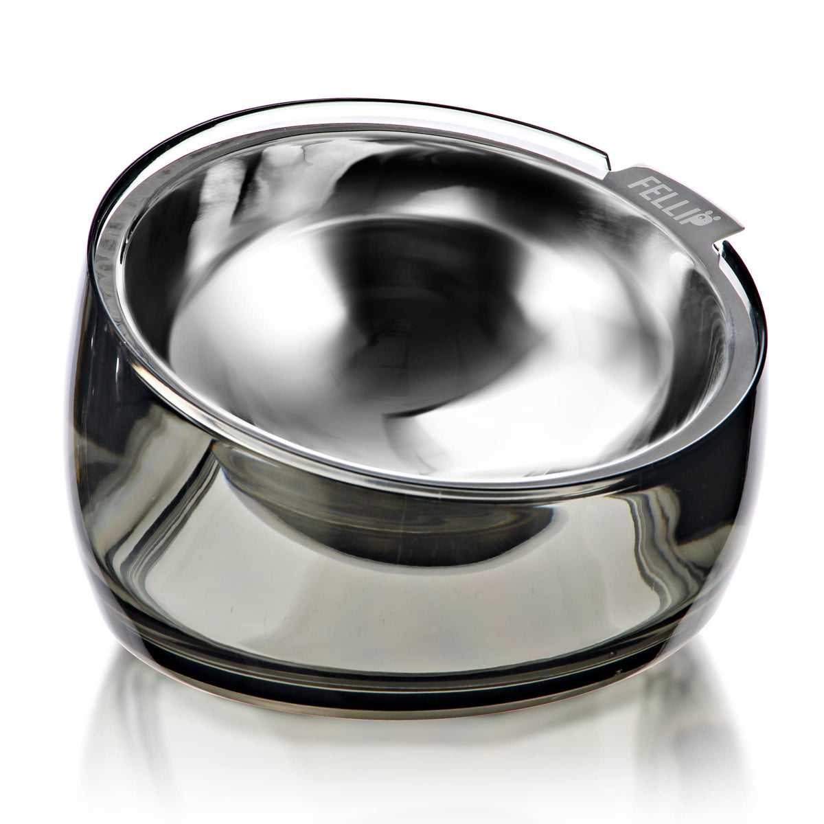 Felli Oblik spill-proof bowl with acrylic base reduces spills during feeding.
