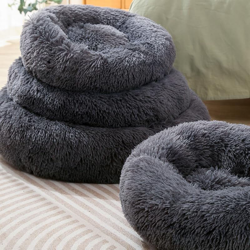 Fhodigogo Donut Bed plush surface emphasizes warmth for tiny companions