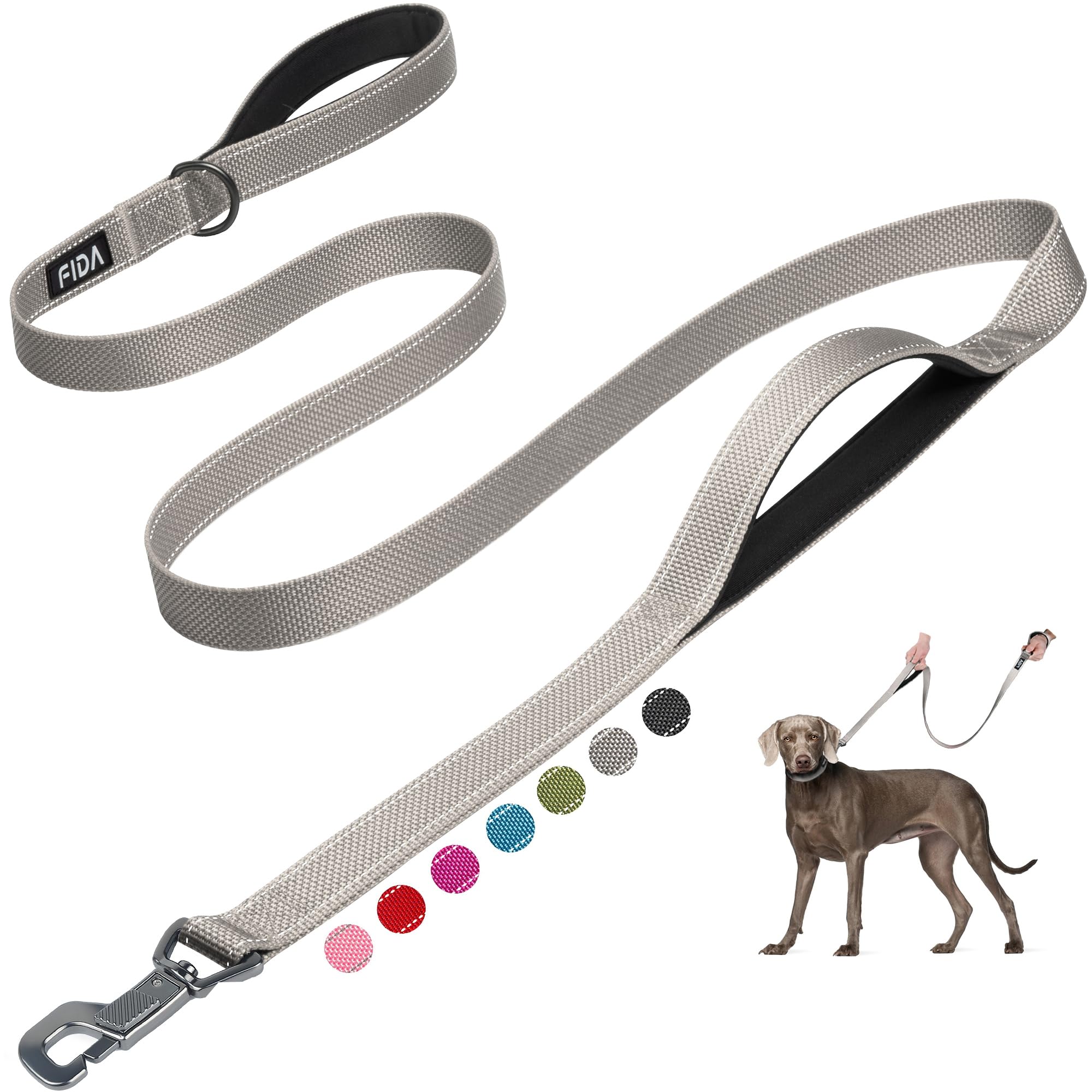 Fida leash with advanced easy-hook clips for quick secure attachment during walks.