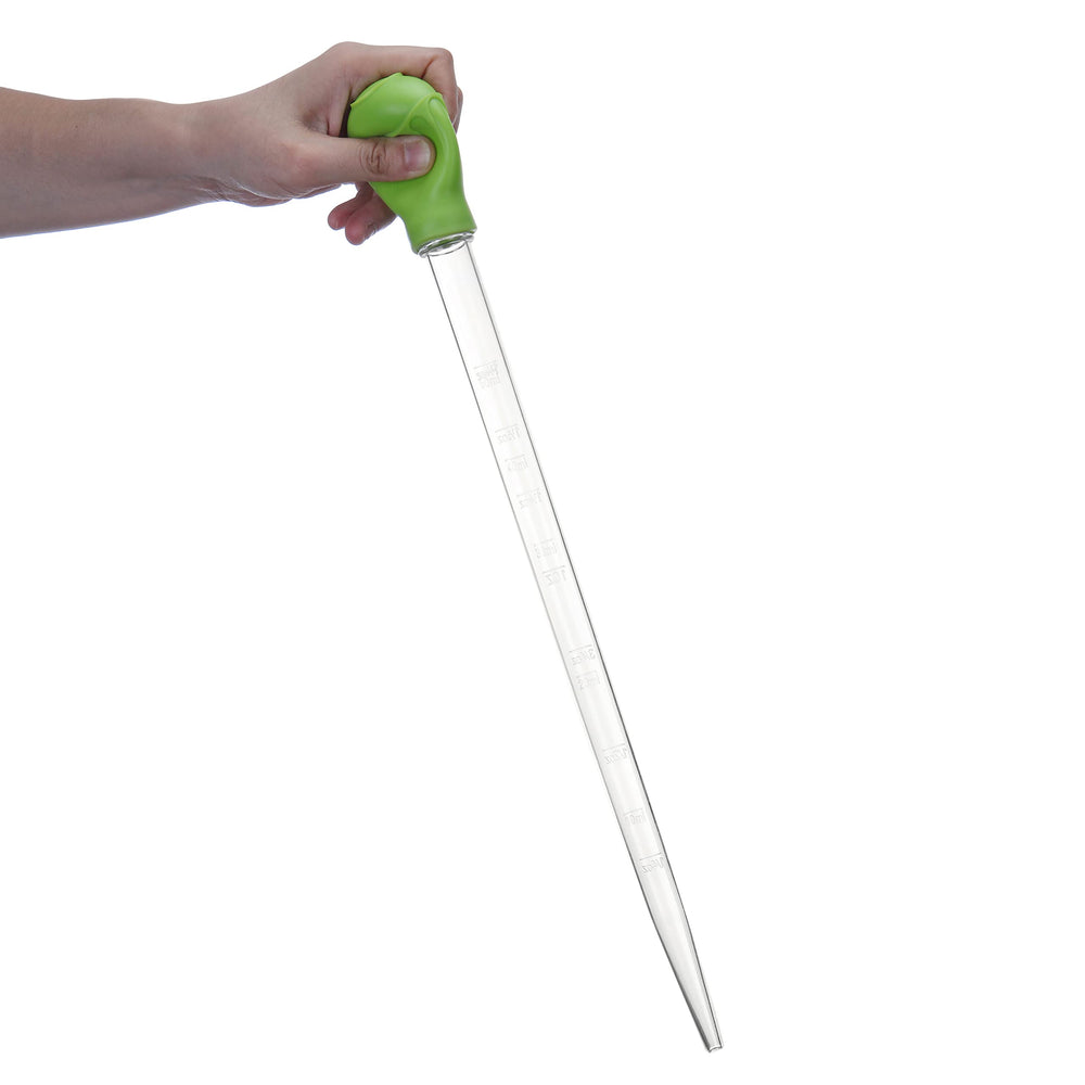 Filhome accurate measurement pipette helps portion feeds accurately.