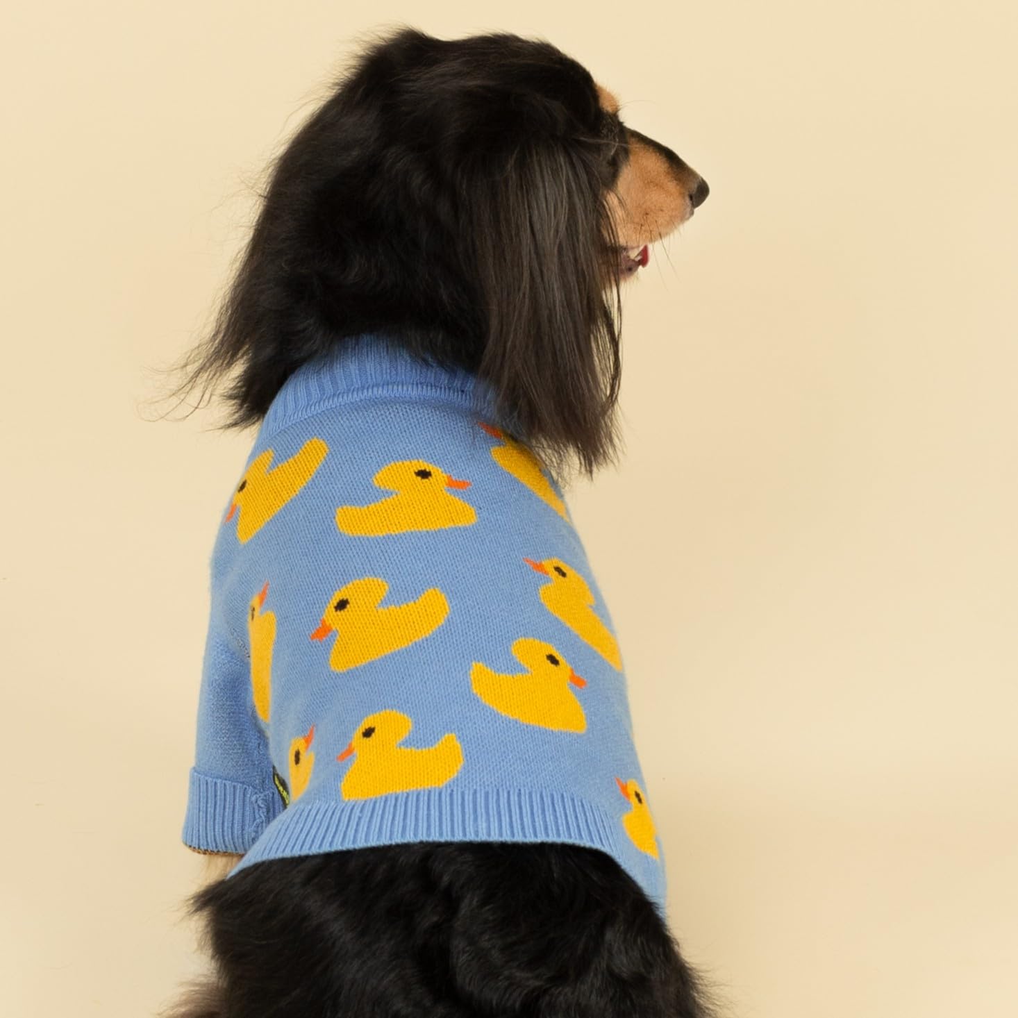 Fitwarm duck sweater snug collar and sleeves ensure snug warmth