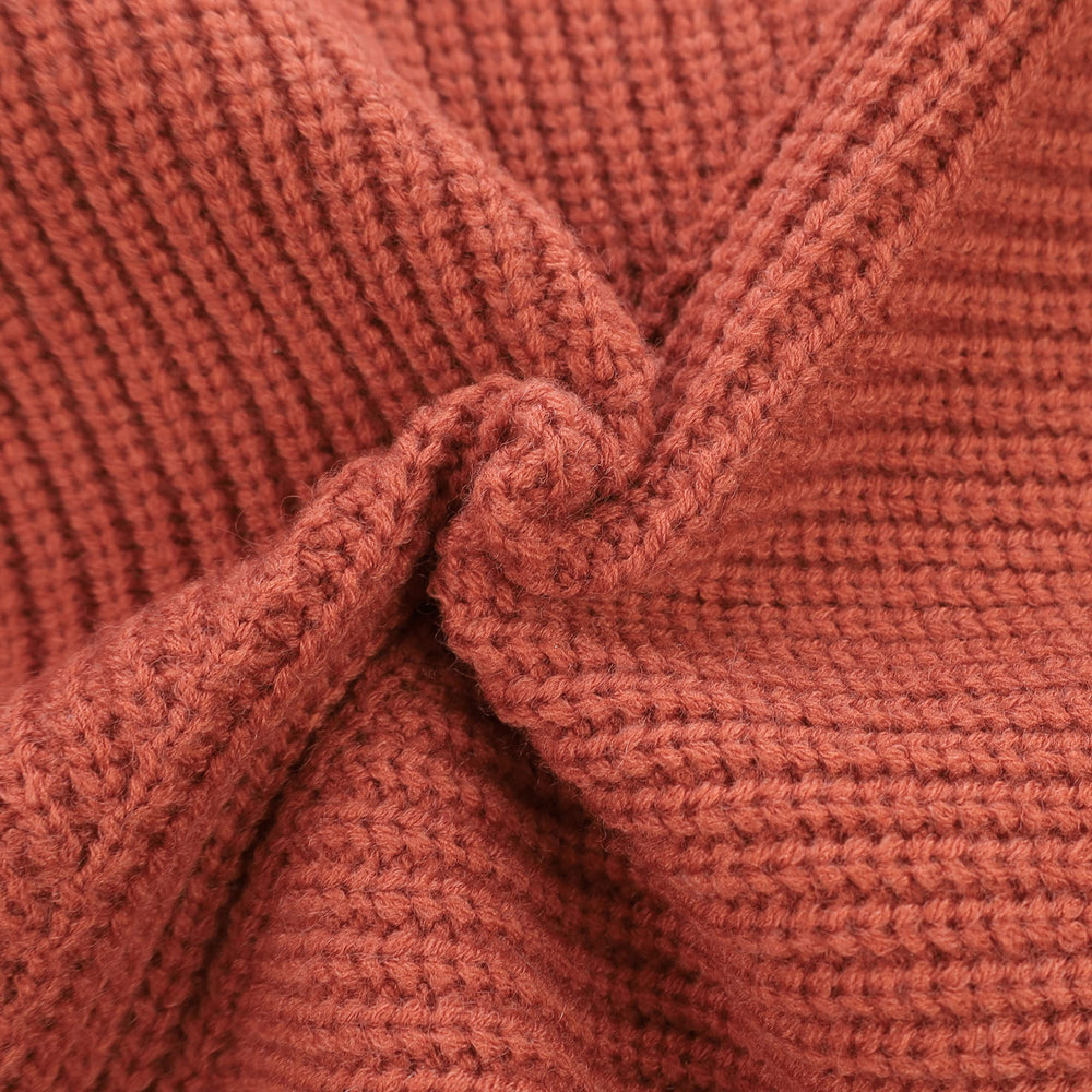 Fitwarm soft fleece closeup conveys plush comfort and skin-friendly warmth.