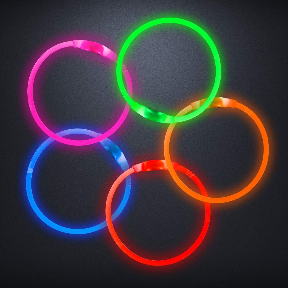 Flashseen LED dog collar is water-resistant for outdoor adventures.