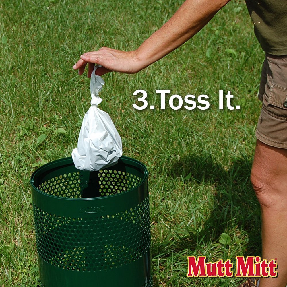 FLEXI Mutt Mitt header with flip tab aids easy removal.
