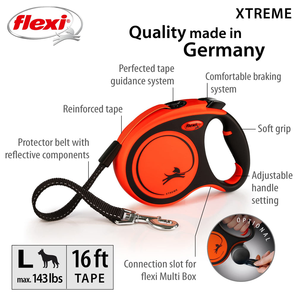 FLEXI New Classic tape leash demonstrating one-handed brake function