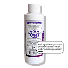FlexTran Feline Ring Care cloth-wipe-application image demonstrates convenient wipe-on care for sensitive skin.