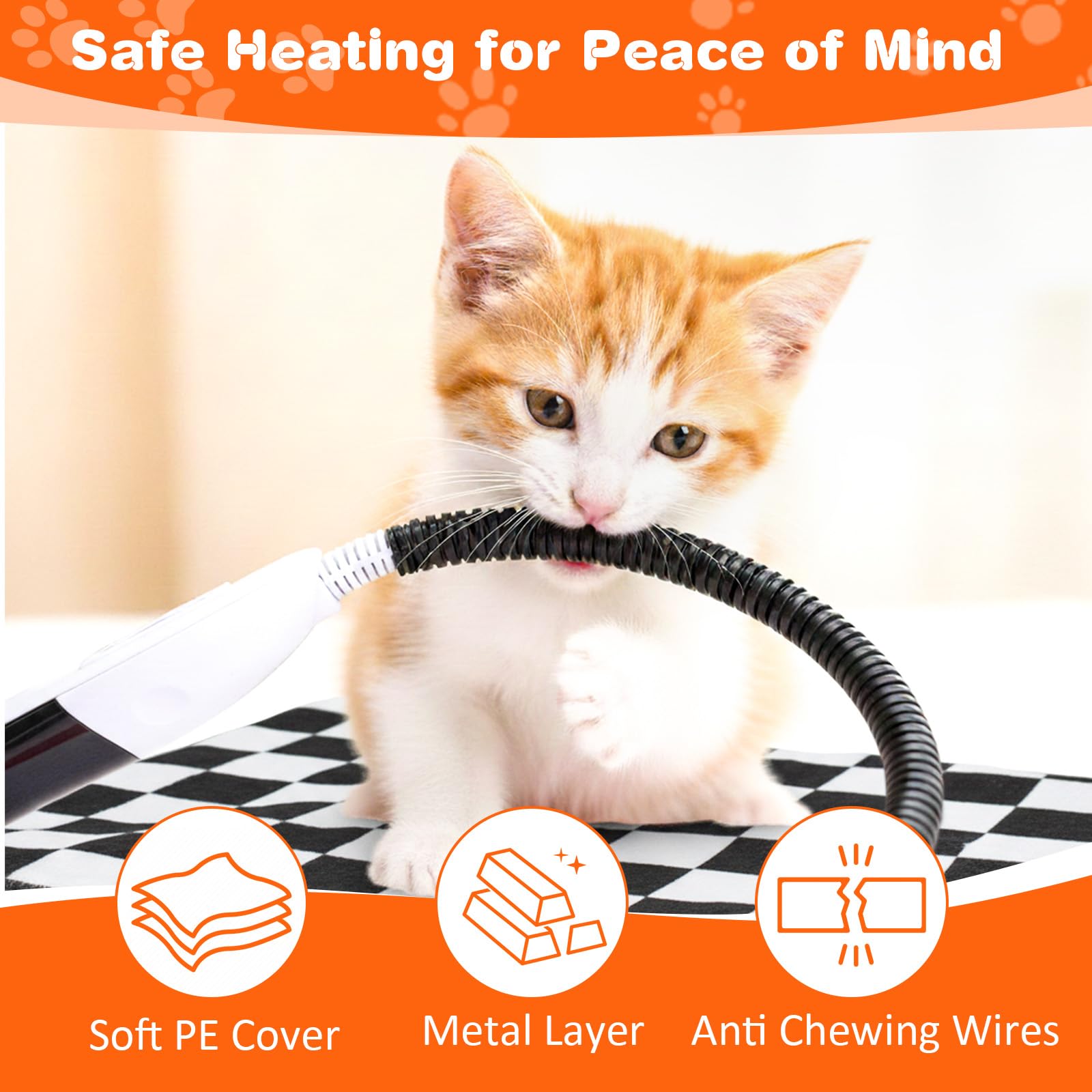 FODAHRWS soft long-pile fabric provides a cozy resting surface for pets.