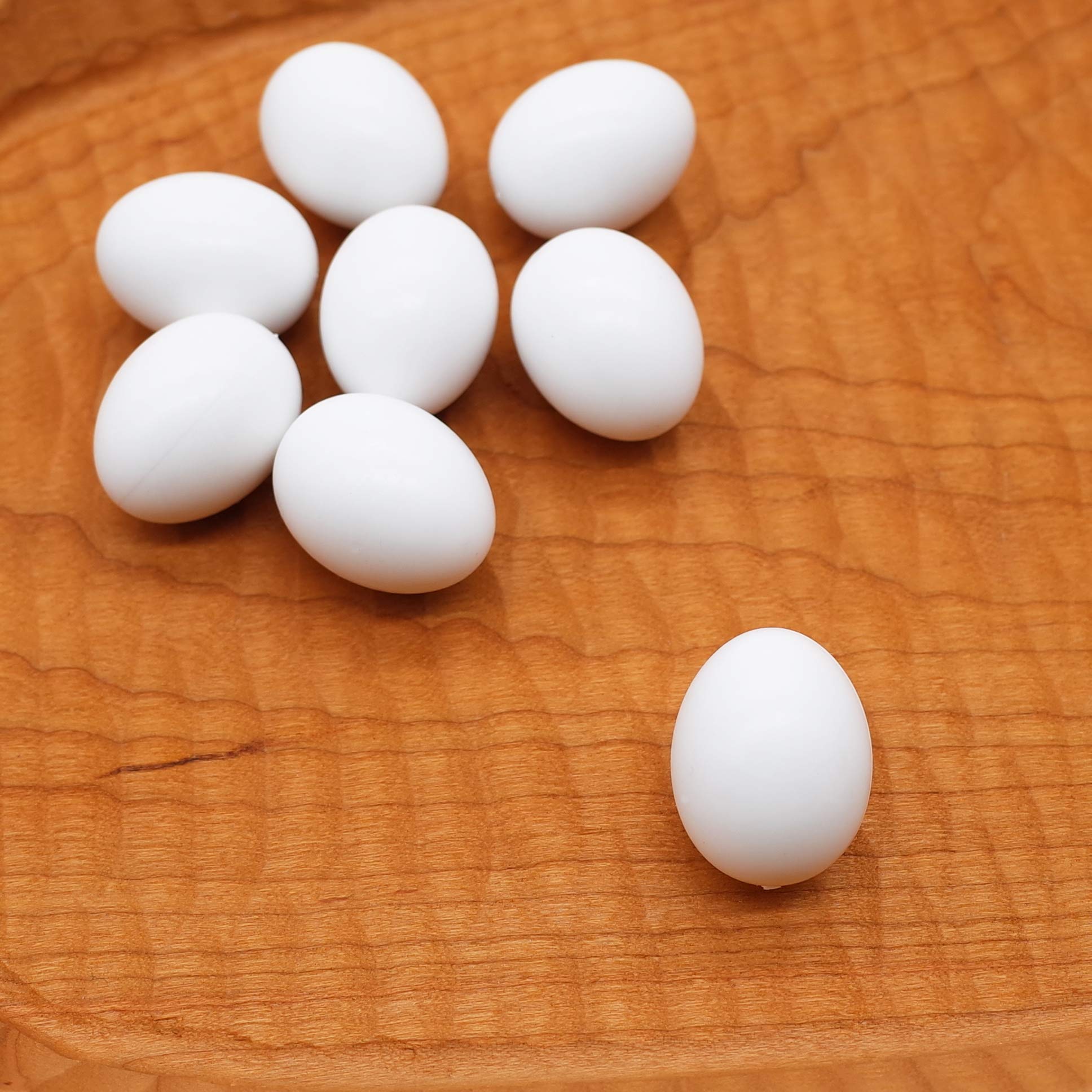 FOIBURELY dummy egg for quaker parrot highlights durable, reusable construction.