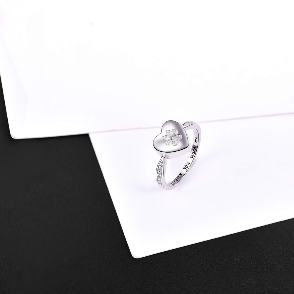 Fookduoduo ash urn ring close-up—secure, accessible pocket keepsake for cherished memories