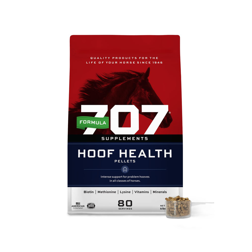 Formula 707 Hoof Health pellets in a bag support hoof growth and condition.