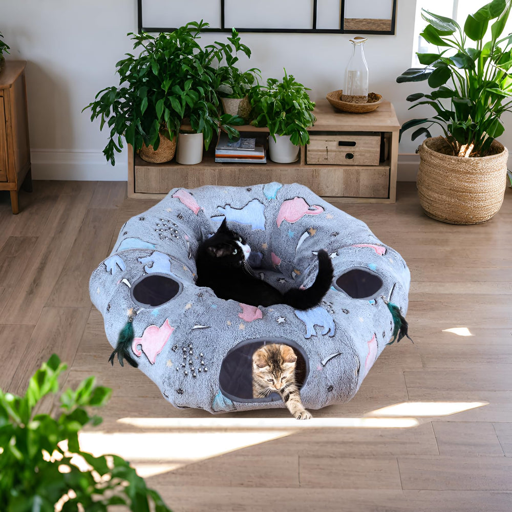 FORMYCATIE Cat Tunnel Bed easy-install setup unfolds and buckles quickly.