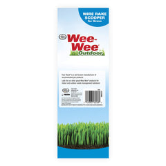 Four Paws Wee-Wee Scooper on grass demonstrates sanitary waste pickup