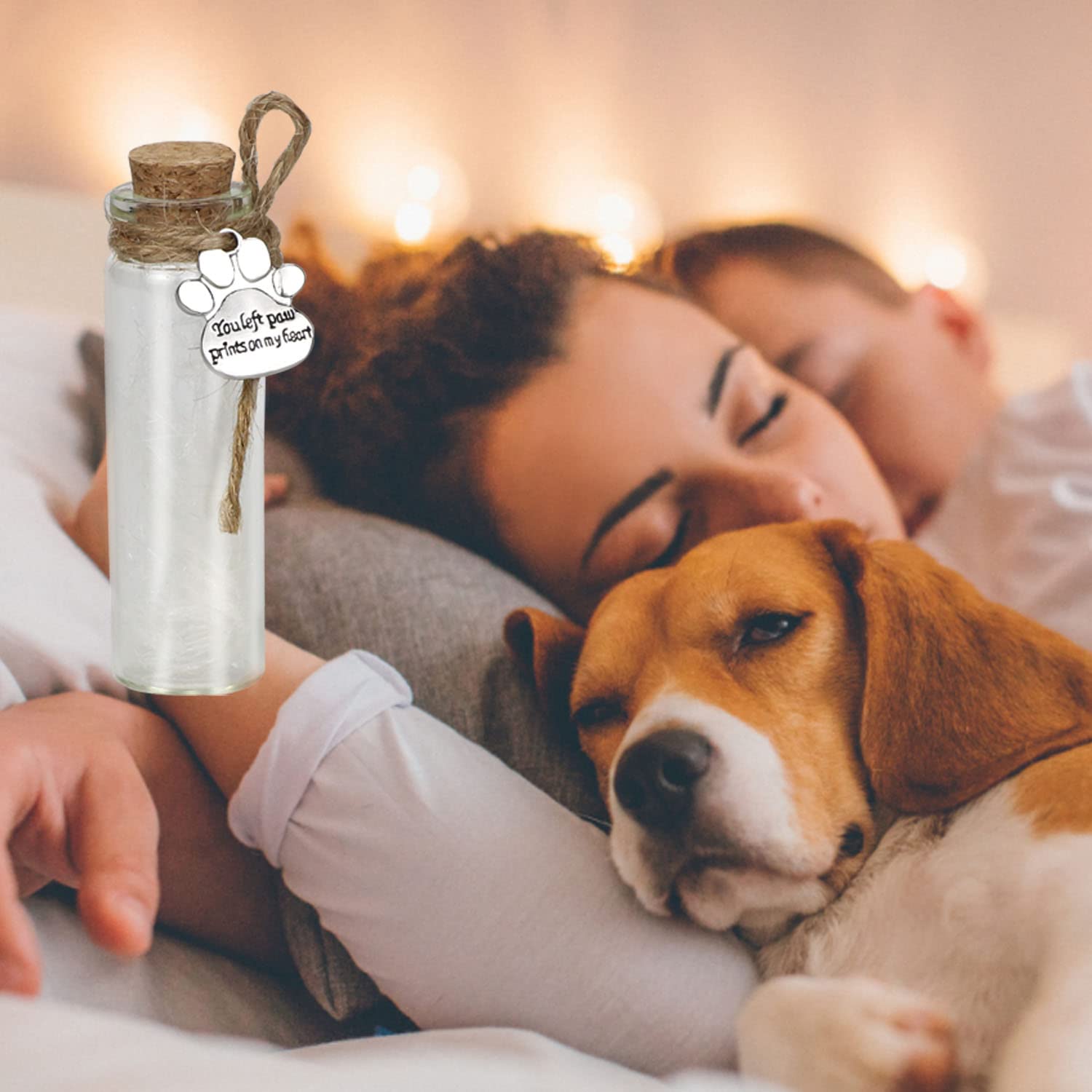 Free-Space handcrafted memorial vial close-up highlights a thoughtful, lasting tribute.