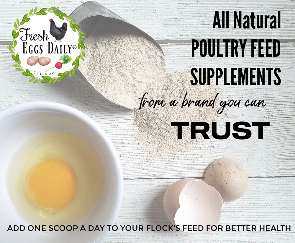 Fresh Eggs Daily Brewers Yeast label highlights niacin for poultry vitality.