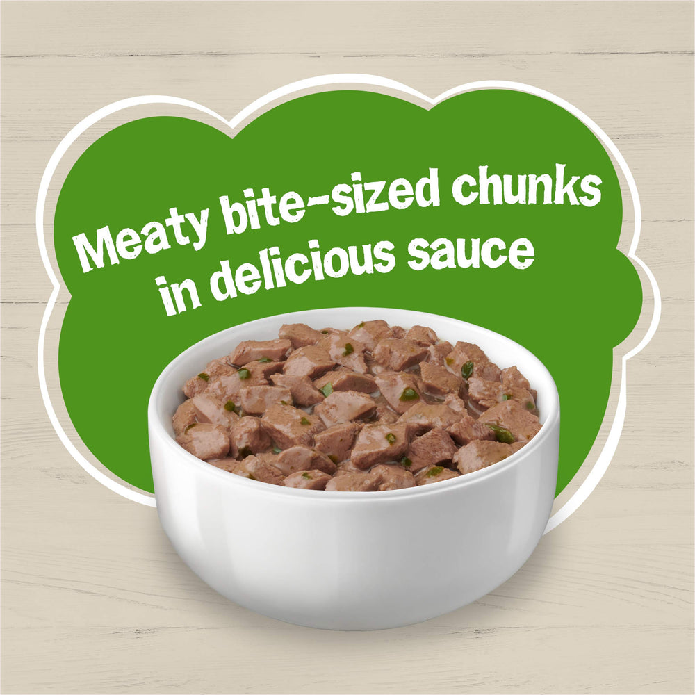 Friskies 5.5-oz Cans Ready to Serve demonstrates convenient portioning.