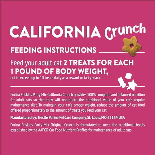 Friskies crunchy texture invites teeth-cleaning routine during snacking.