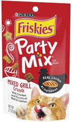 Friskies Party Mix beef grill crunch treats close-up for daily snacking