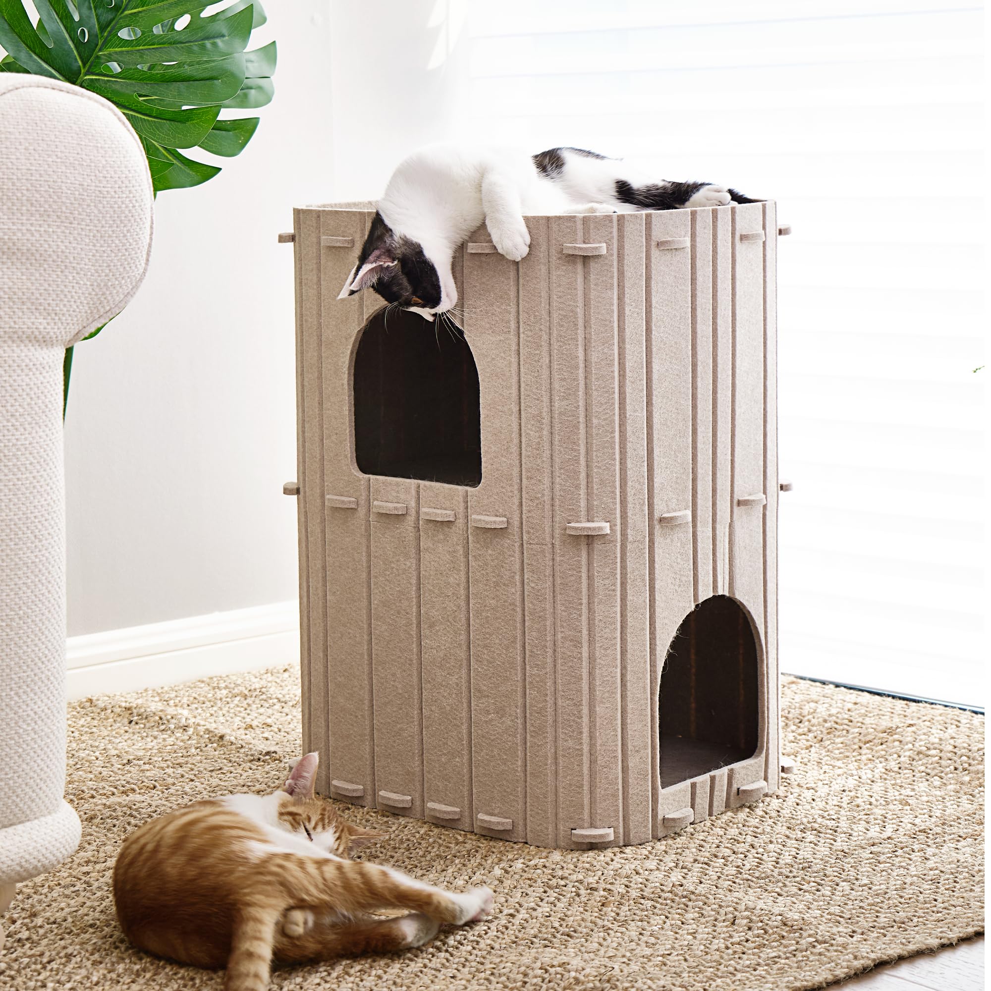 FUKUMARU Cat House dimensions show roomy 17-72x14-37x23-62 inches