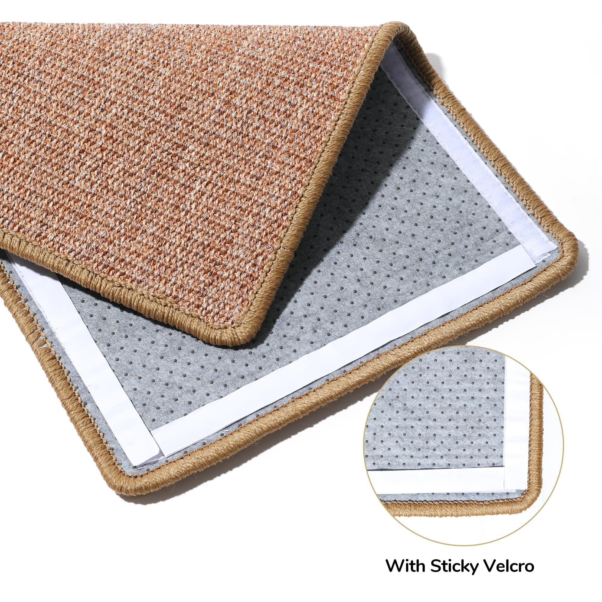 FUKUMARU mat with anti-slip bottom stays in place during play.