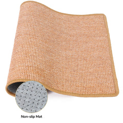 Sisal detail close-up highlights natural fibers used in scratching.