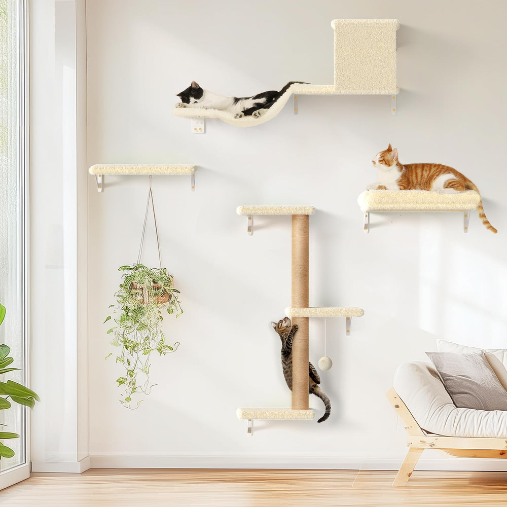FUKUMARU Cat Wall Shelves show stability and durability for safe vertical play