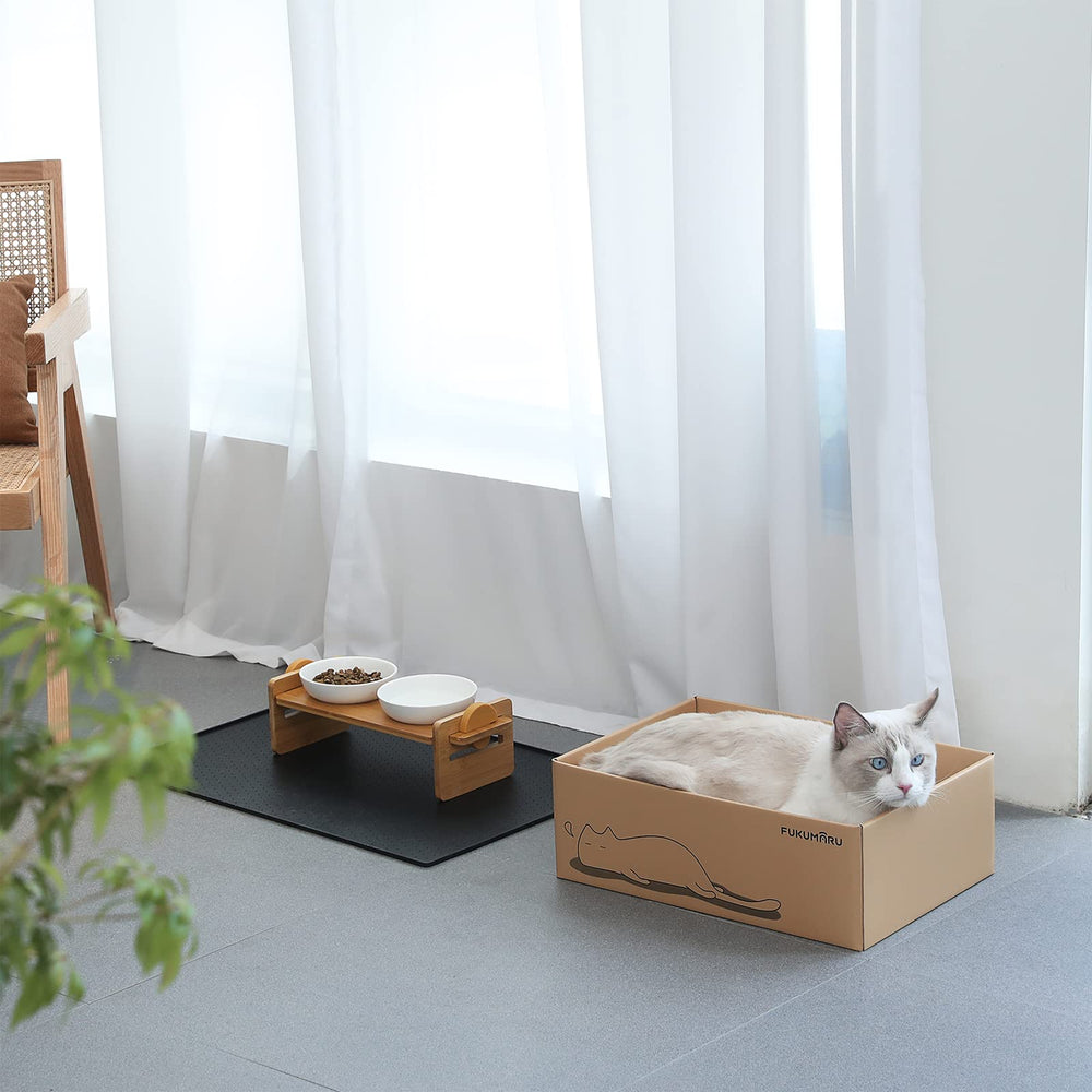 FUKUMARU indoor use scene protecting furniture during play