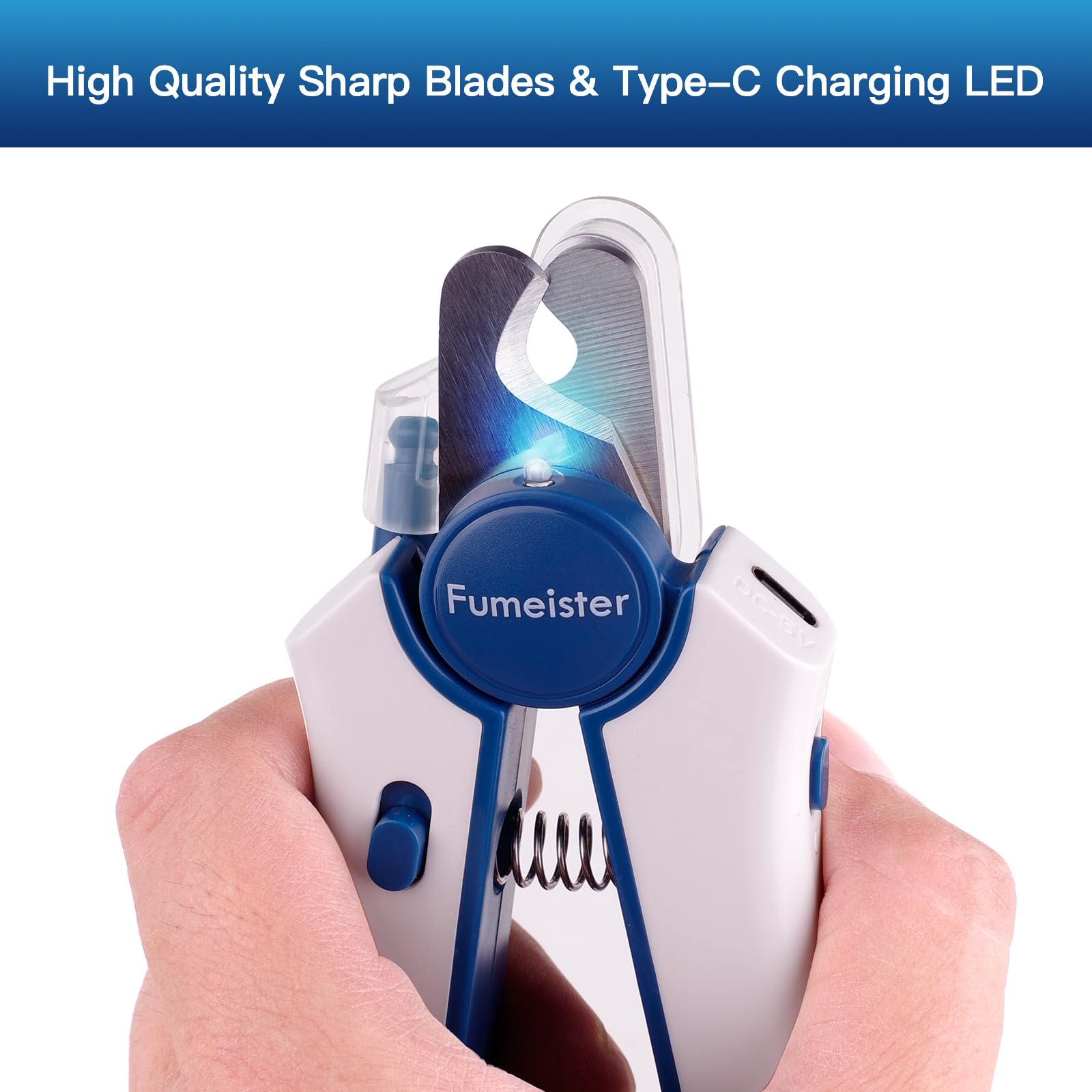 Fumeister Type-C rechargeable clipper charges quickly for ready grooming.