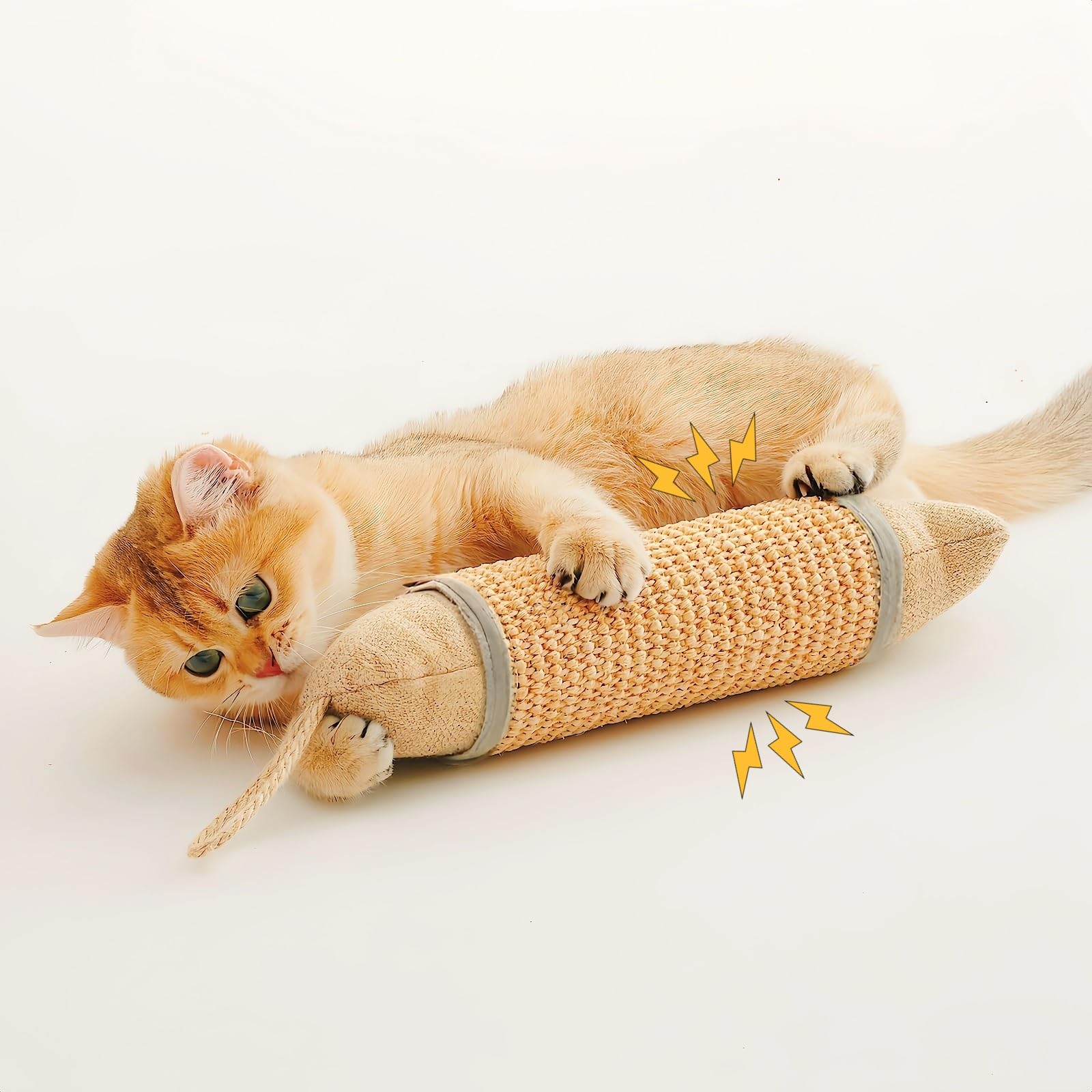 FuneeTop: juguete pateador para gatos con sisal natural, ideal para juego en interiores.