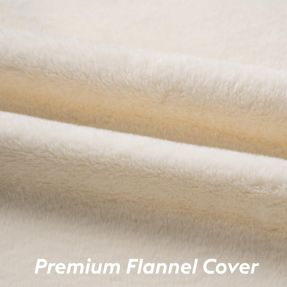 FunFurry lightweight, versatile mat suitable for crates, sofas, or travel