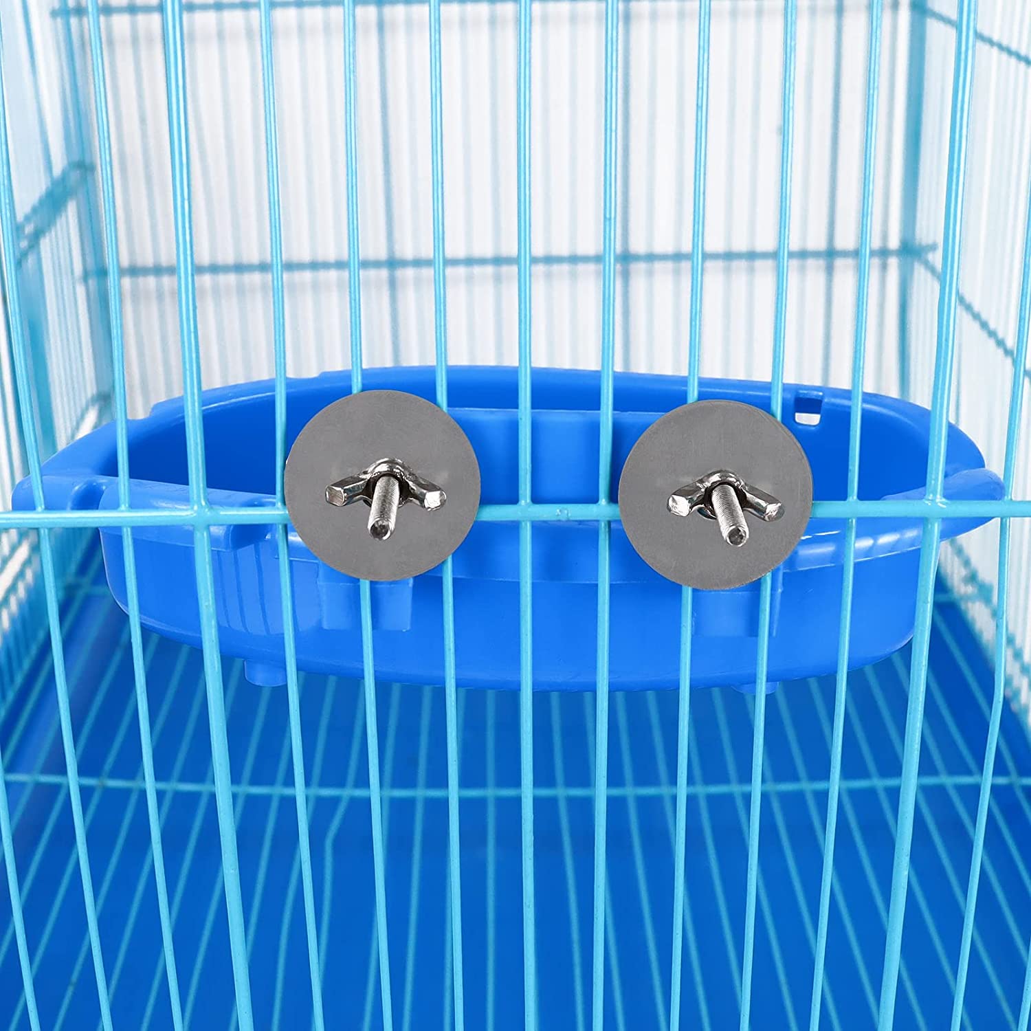 FunMove bird bath hanging in cage provides easy water access