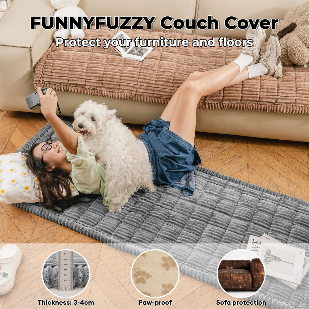 FUNNY FUZZY non-slip-bottom anchors cover to sofa during play.