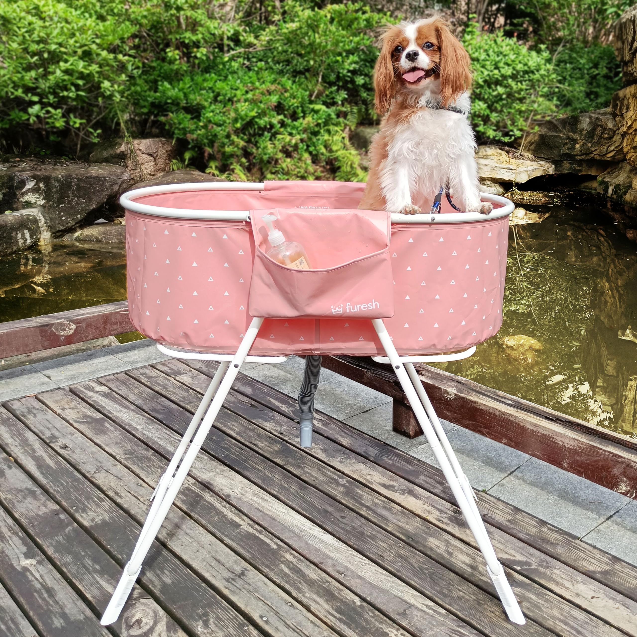 Furesh Little Dipper material and frame offer durability for daily washing.