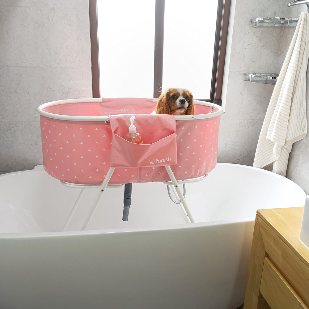 Furesh Little Dipper includes waterproof PVC basin and aluminum frame for stability.