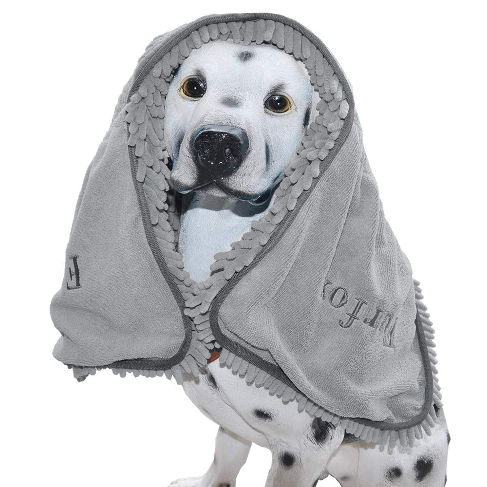 Furfox absorbent dog towel with hand pockets provides secure grip and gentle moisture-wicking.