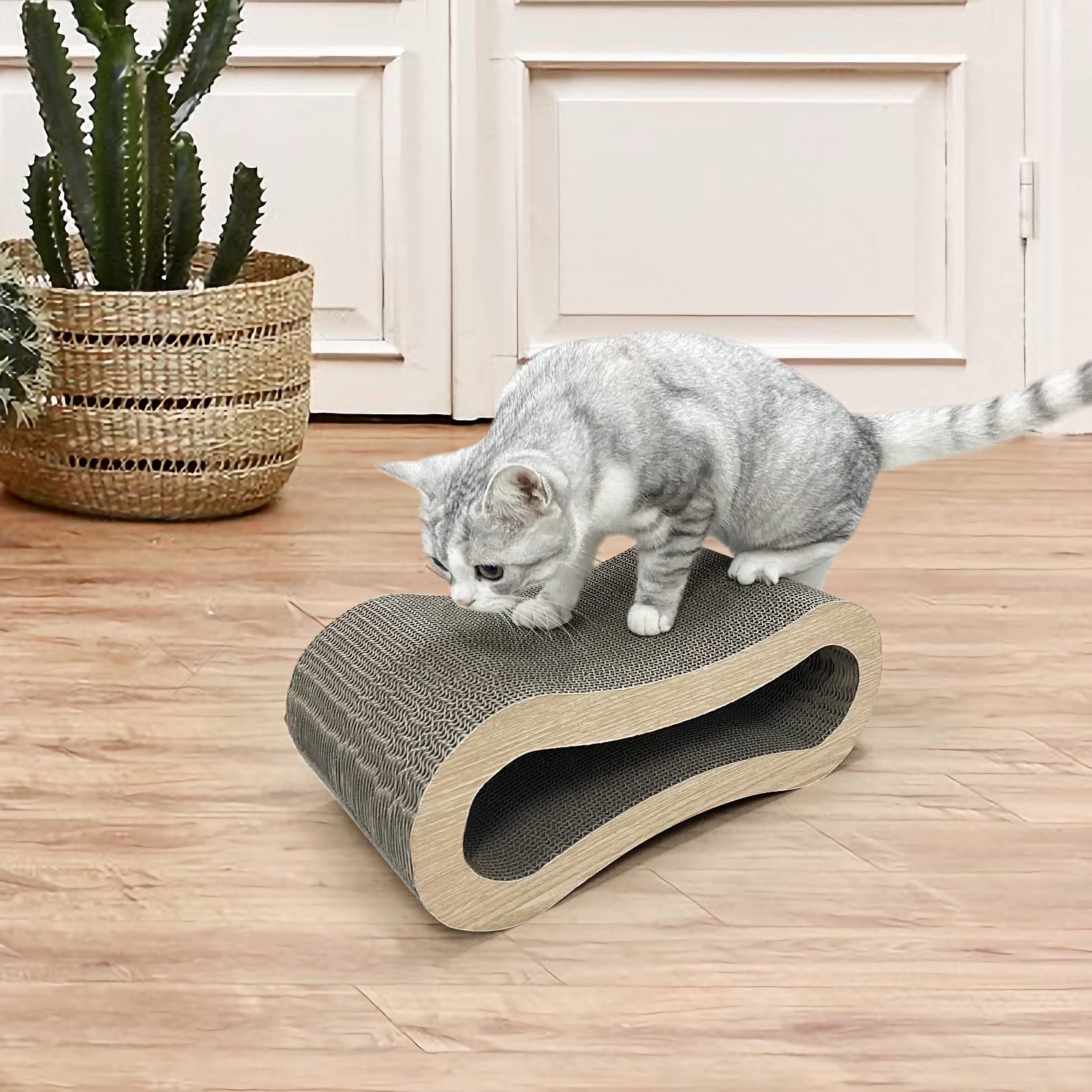 Furrytale durable scratch pad closeup highlights robust wear resistance for active cats.
