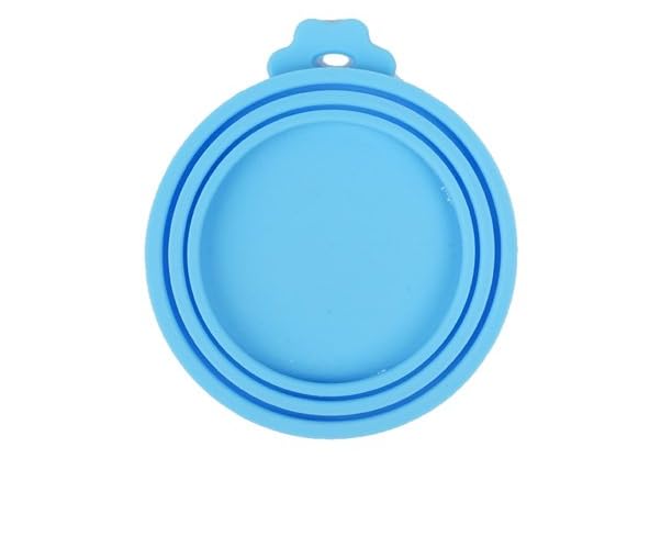 Fussie Cat 2.47oz cans highlight convenient portions for daily feeding routines.