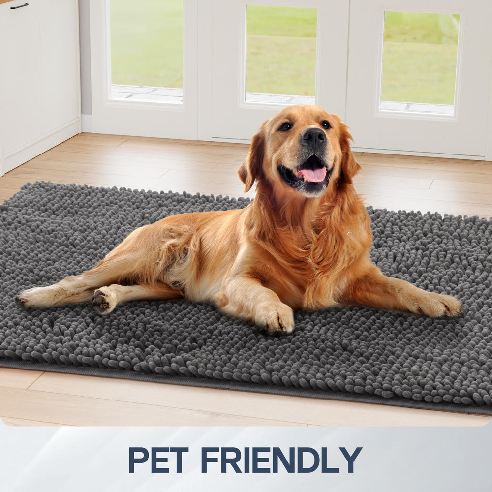 Futurwit 48-by-36-inch dog mat at front entrance demonstrates large coverage