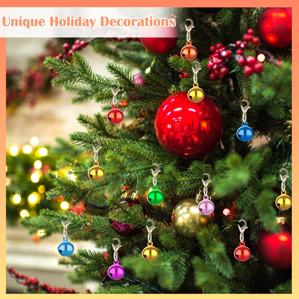 FUYIHGL Christmas decorative bells add festive charm to pets and outfits.